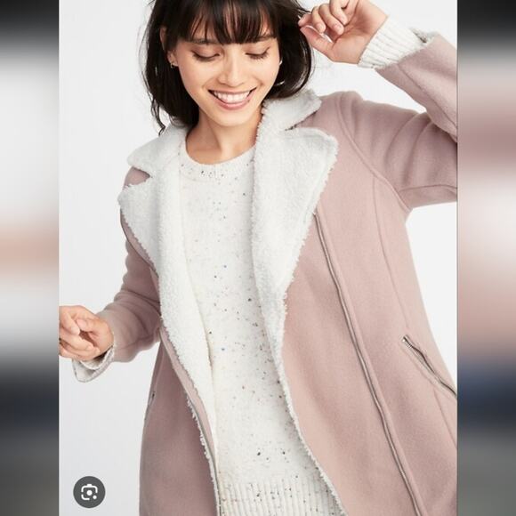Old Navy Pink and White Teddy Jackets Cozy Style - Picture 1 of 6